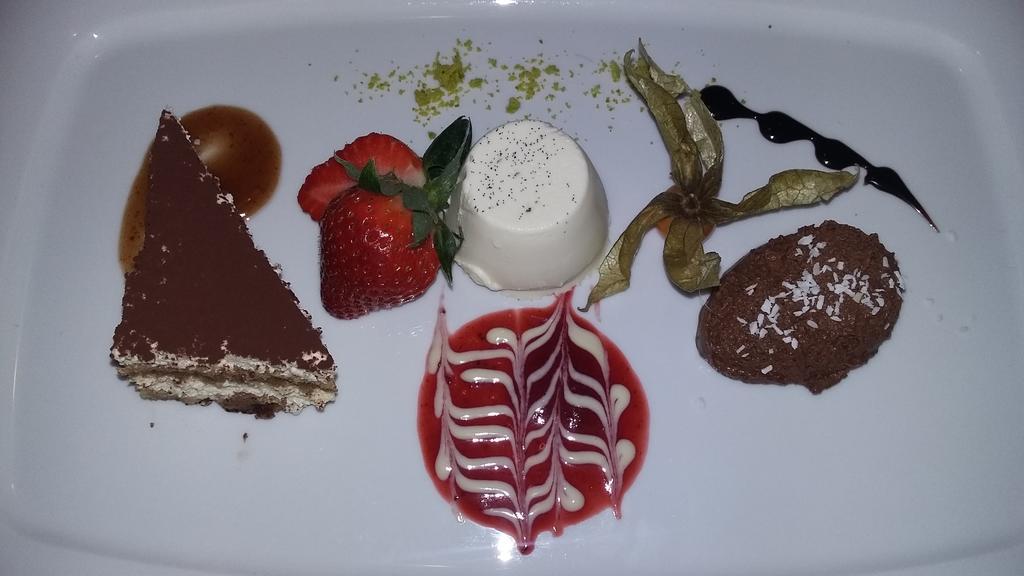 La Cascina Hotel 2*